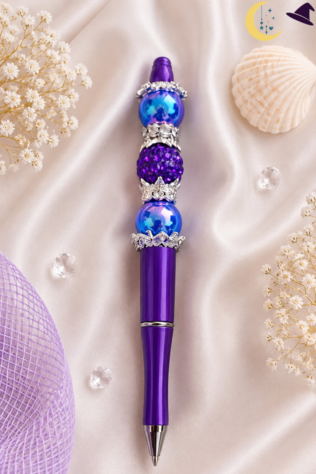 Stylo violet irisé – mystère lumineux et élégance royale